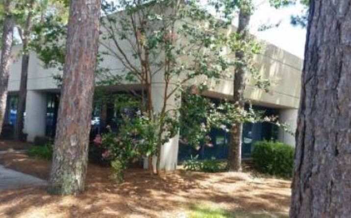 Pictures of Office property located at 2190 Airport Blvd, Pensacola, FL 32504 for lease - image #1