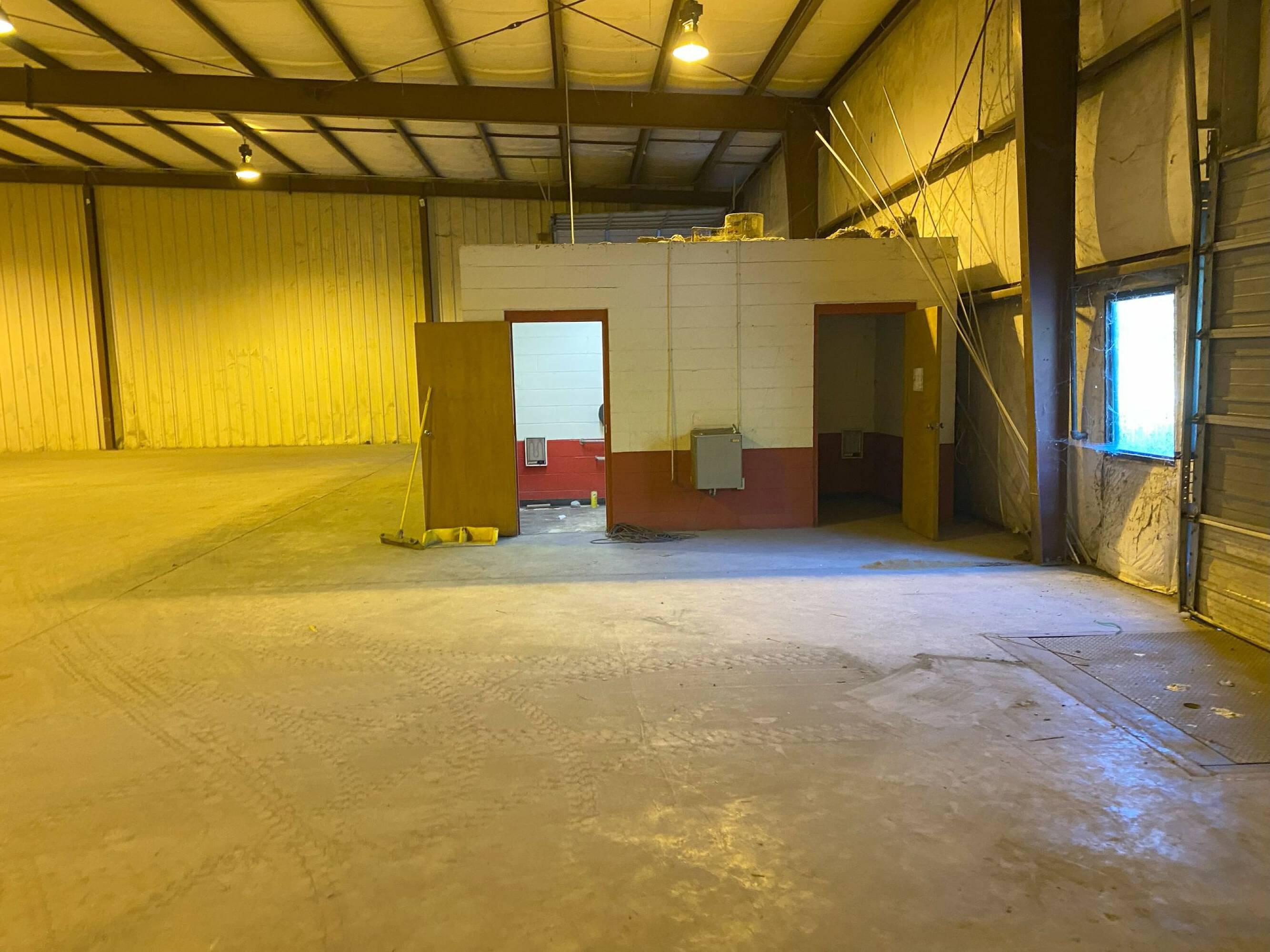 17387 Aberdeen Rd, Laurinburg, NC 28352