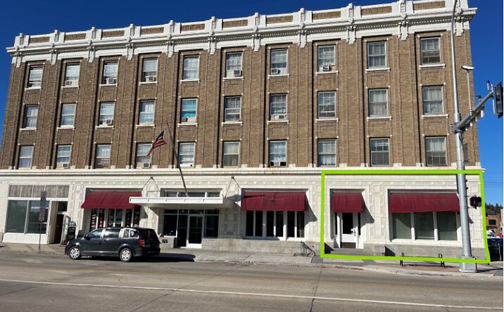 Pictures of Office property located at 400 W Main St, Mandan, ND 58554 for lease - image #1