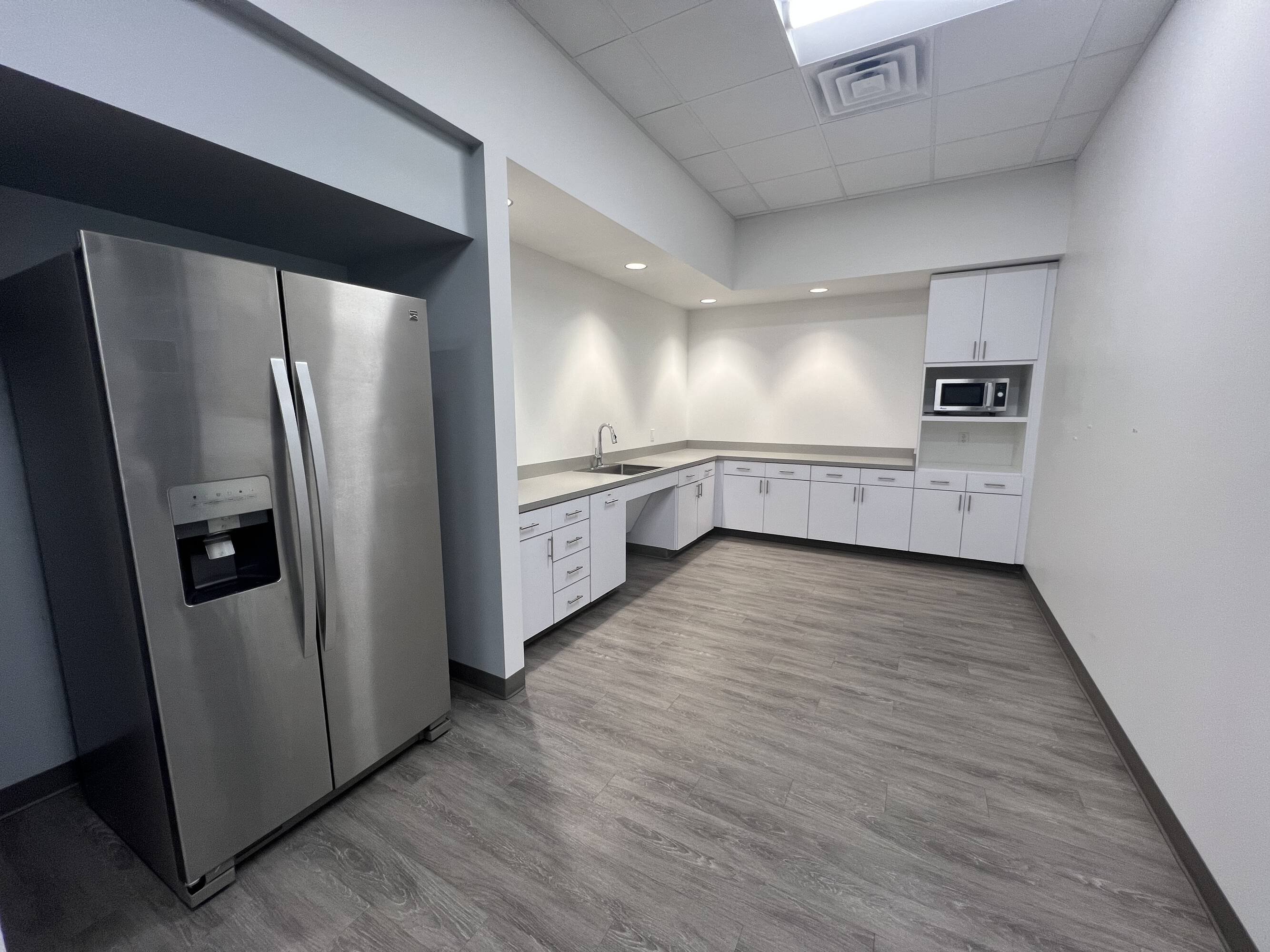 1933 Landstown Centre Wy, Virginia Beach, VA 23456