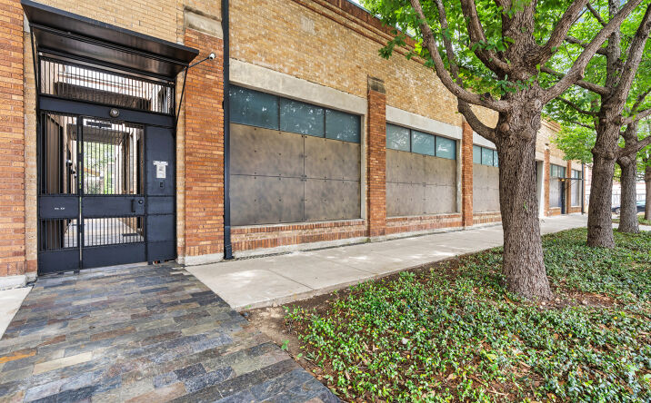 Pictures of Retail, Office, Special Purpose property located at 311 6th St, San Antonio, TX 78215 for lease - image #1
