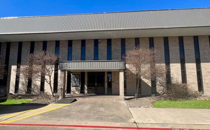 Pictures of Office property located at 8909 Jackrabbit Rd, Houston, TX 77095 for lease - image #1