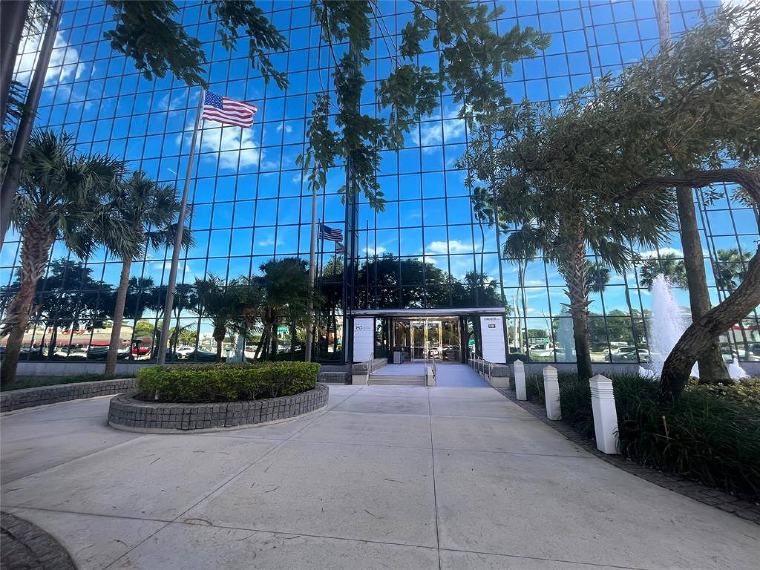 2400 Briarwest Boulevard Houston Tx 44 - 4pawib5