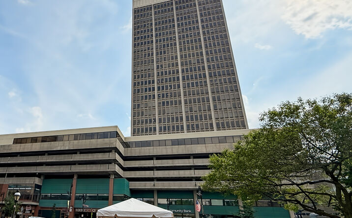 Pictures of Office property located at 1500 Main St, Springfield, MA 01115 for lease - image #1