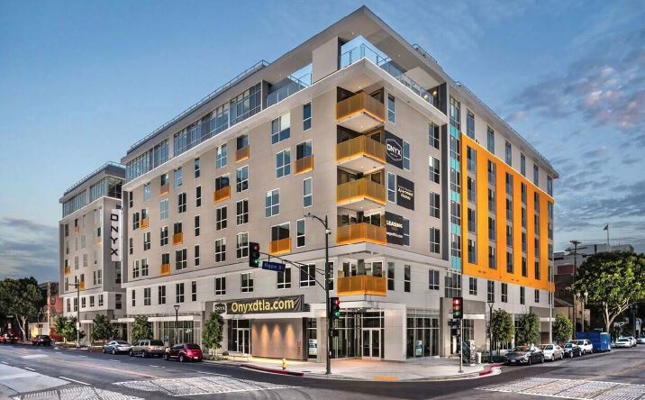 Pictures of Retail property located at 424 W Pico Blvd, Los Angeles, CA 90015 for lease - image #1