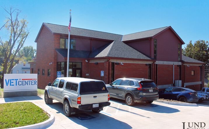 Pictures of Office property located at 2132 S 42nd St, Omaha, NE 68105 for sales - image #1