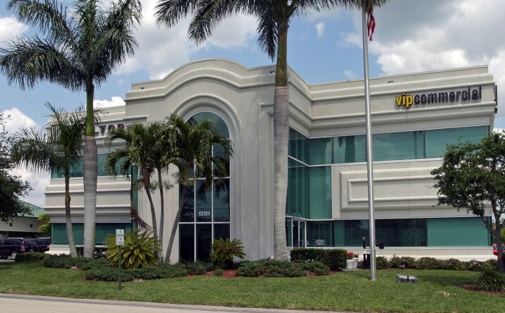 Pictures of Office property located at 13131 University Dr, Fort Myers, FL 33907 for lease - image #1