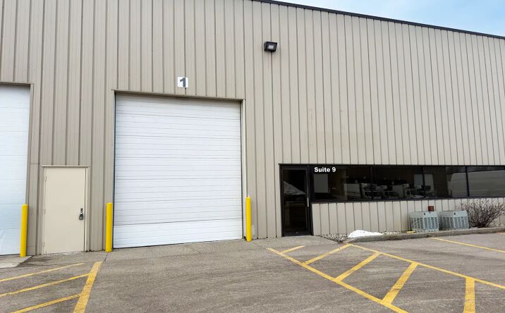 Pictures of Industrial property located at 4245 44th St SE, Kentwood, MI 49512 for lease - image #1