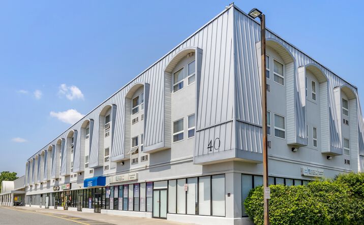 Pictures of Retail property located at 40 Washington Ave, Dumont, NJ 07628 for lease - image #1
