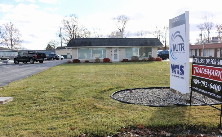 Pictures of Office property located at 3159 Christy Way, Saginaw, MI 48603 for lease - image #1