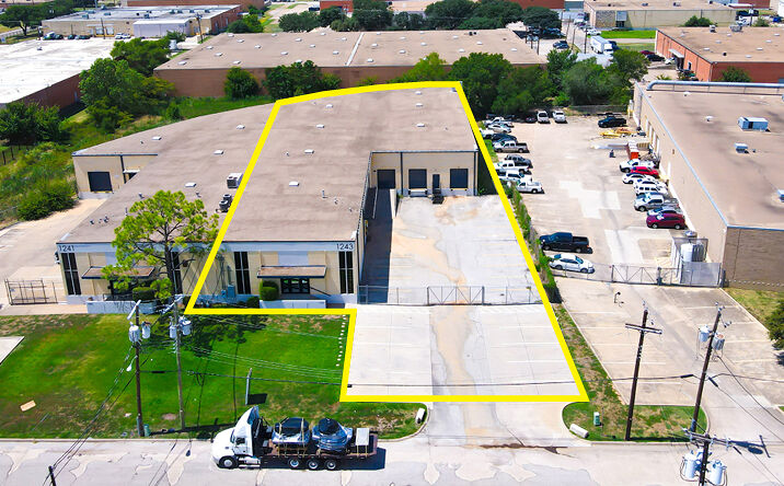 Pictures of Industrial property located at 1241-1243 Majesty Dr., Dallas, TX 75247 for lease - image #1