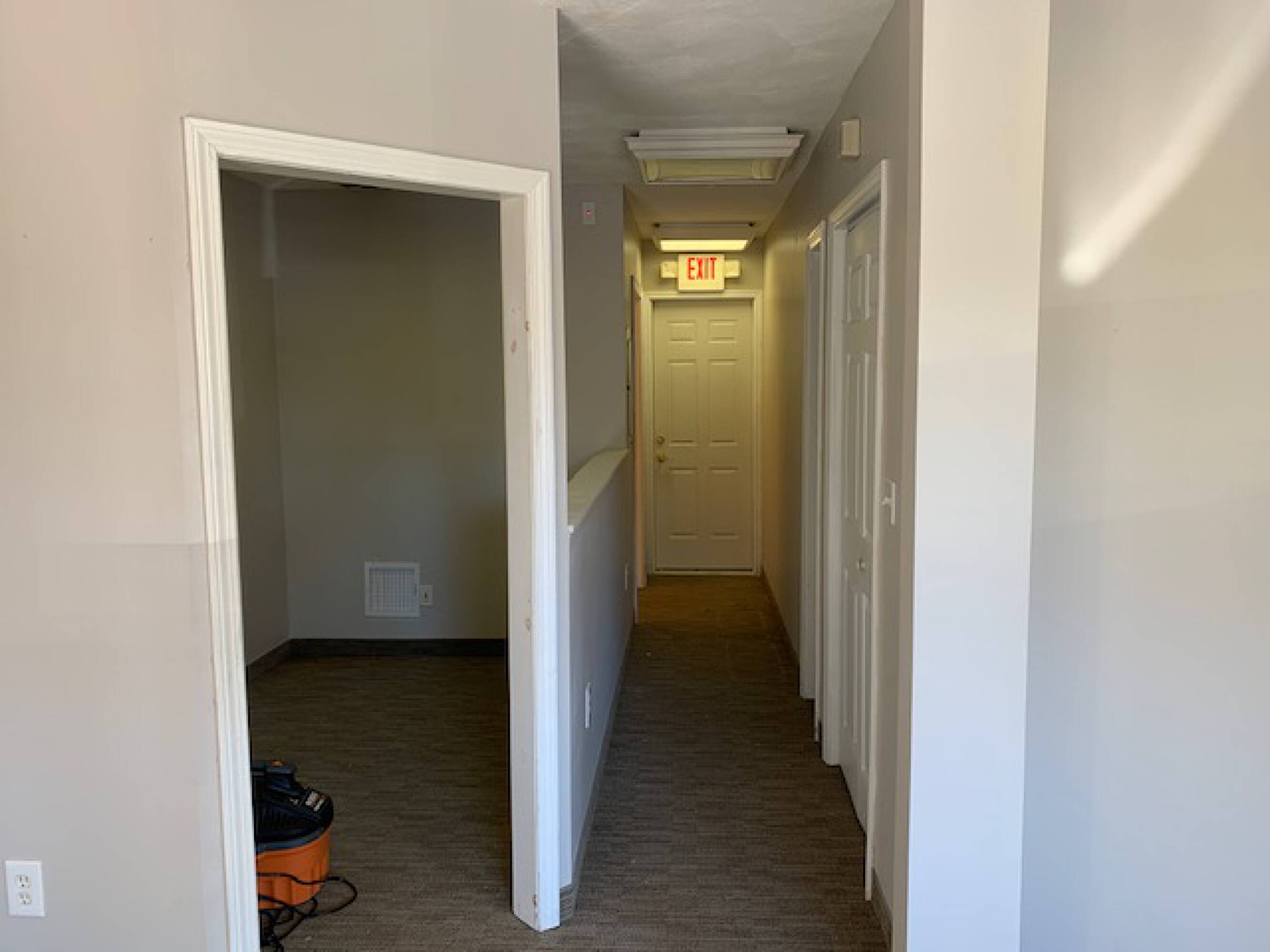 227 Maple St, Middleton, MA 01949