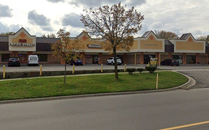 Pictures of Retail property located at 29505 W Nine Mile Rd, Farmington Hills, MI 48336 for lease - image #1