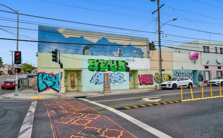 Pictures of Retail property located at 5300-5308 Foothill Blvd, Oakland, CA 94601 for lease - image #1