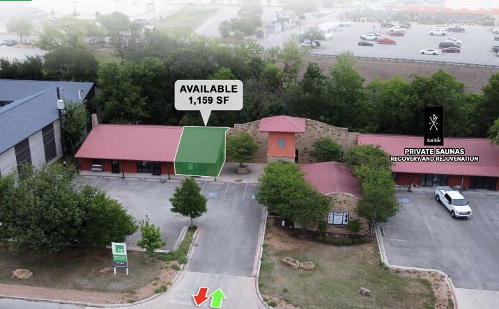Pictures of Retail property located at 809 12th St, Marble Falls, TX 78654 for lease - image #1