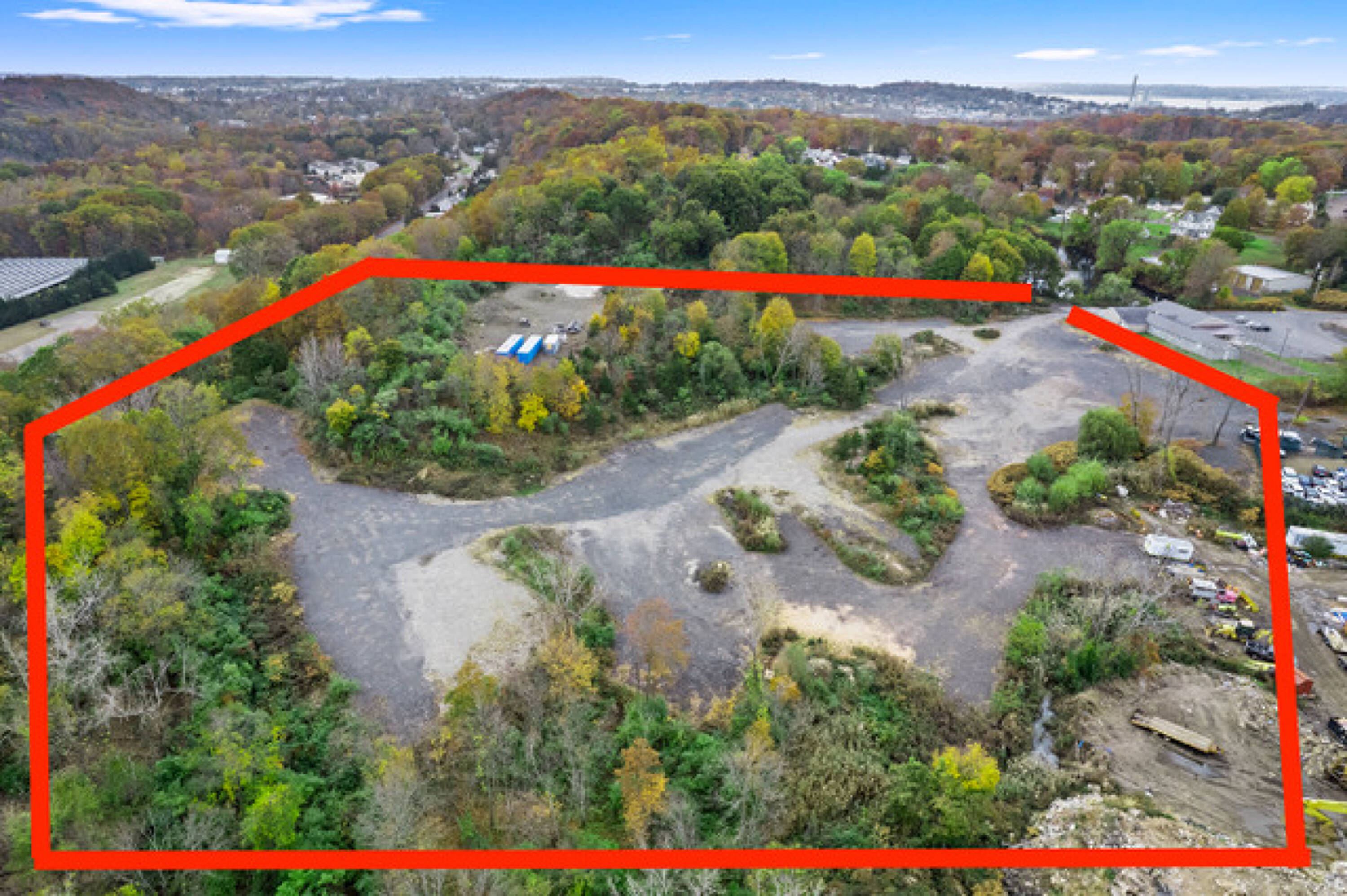 519 Laurel St, East Haven, CT 06512