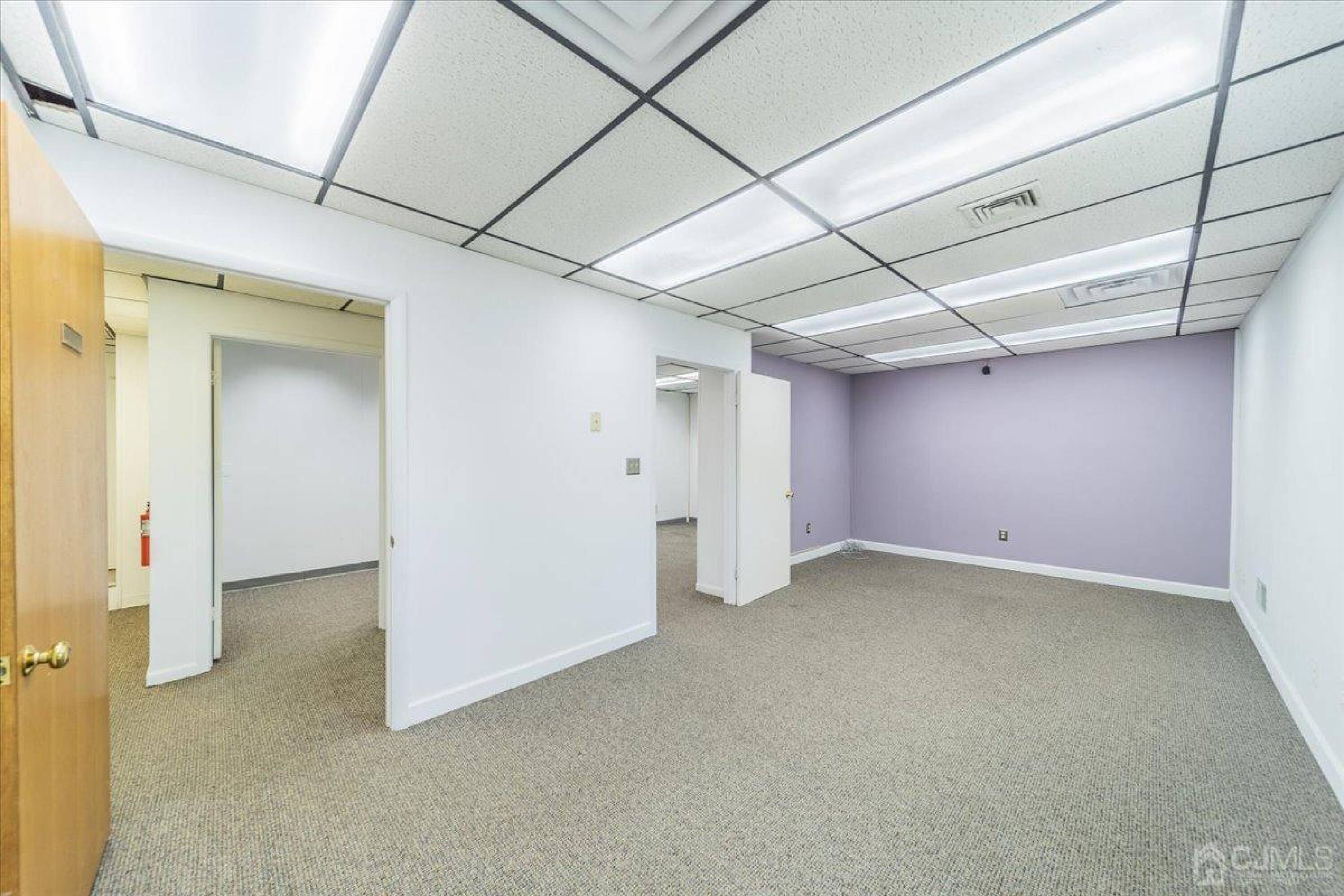 453 Amboy Avenue, Woodbridge Proper, NJ 07095