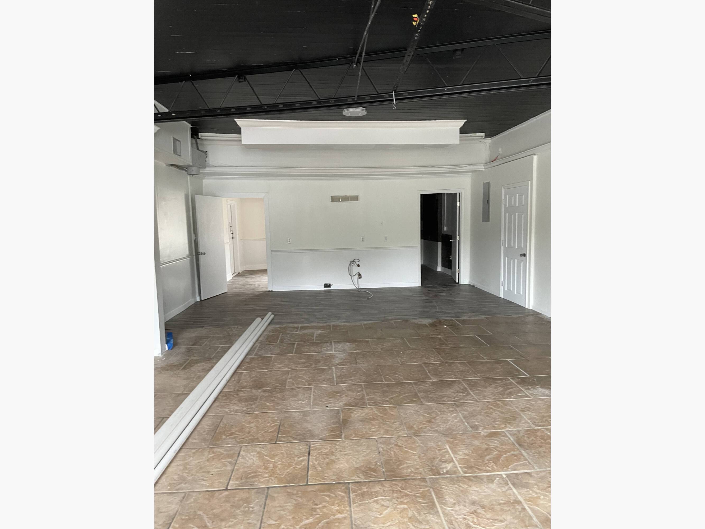 6308 TN58, Harrison, TN 37341