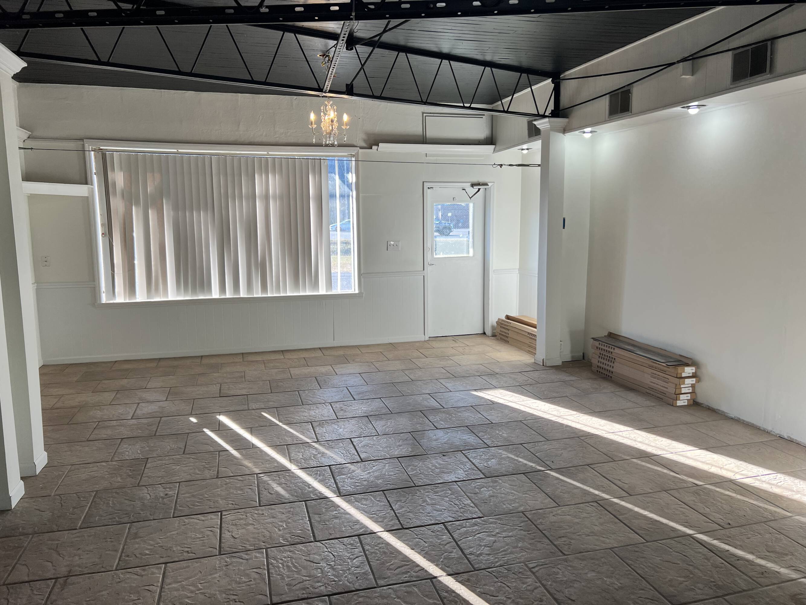 6308 TN58, Harrison, TN 37341