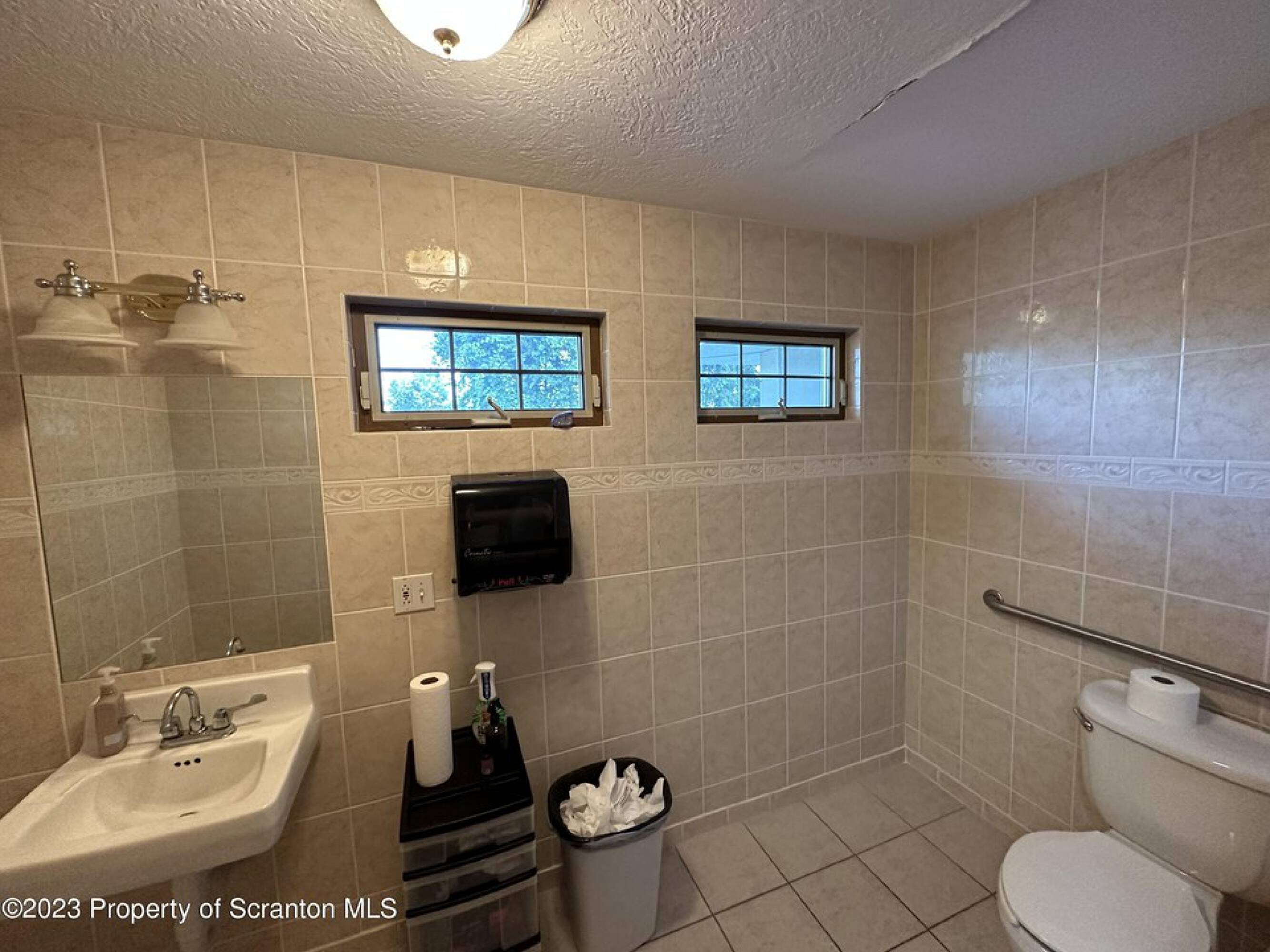 181 W Tioga St, Tunkhannock, PA 18657