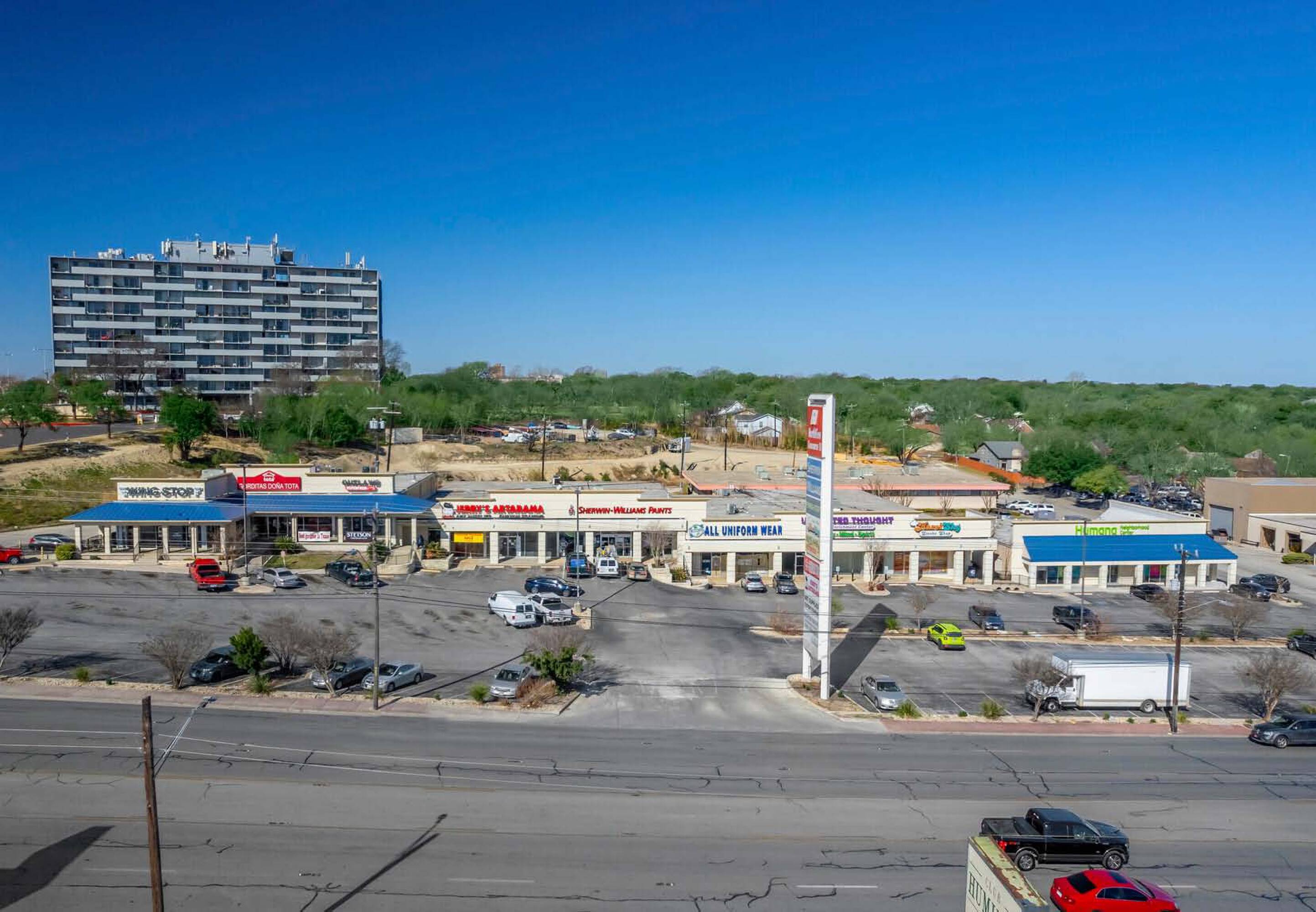 70497075 San Pedro Avenue, San Antonio, TX 78216