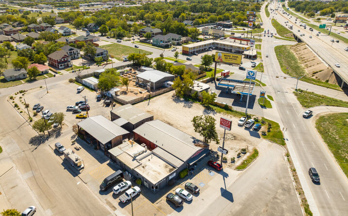 Pictures of Land property located at 1612 Speight Ave, Waco, TX 76706 for lease - image #1