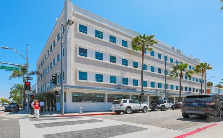Pictures of Office property located at 9400 Brighton Way, Beverly Hills, CA 90210 for lease - image #1