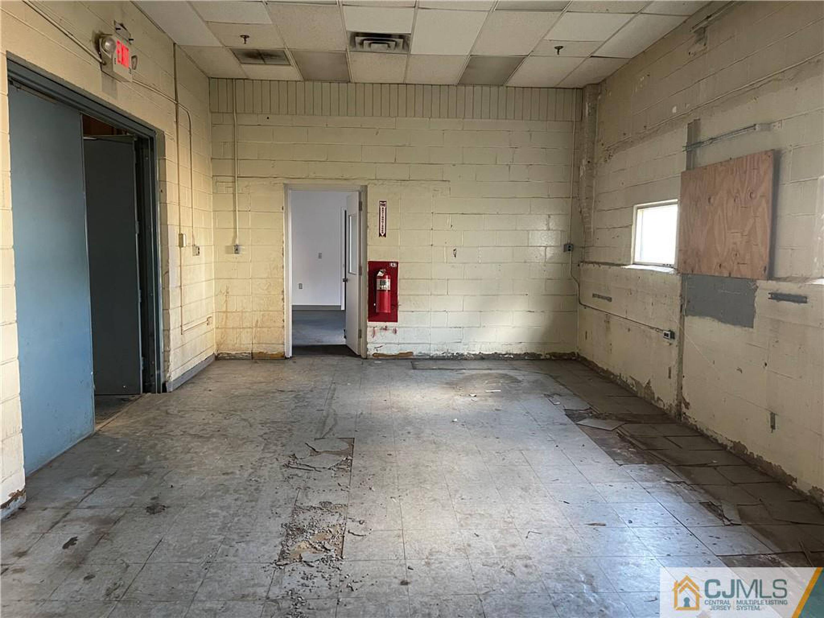 300 Ryders Lane, East Brunswick, NJ 08816