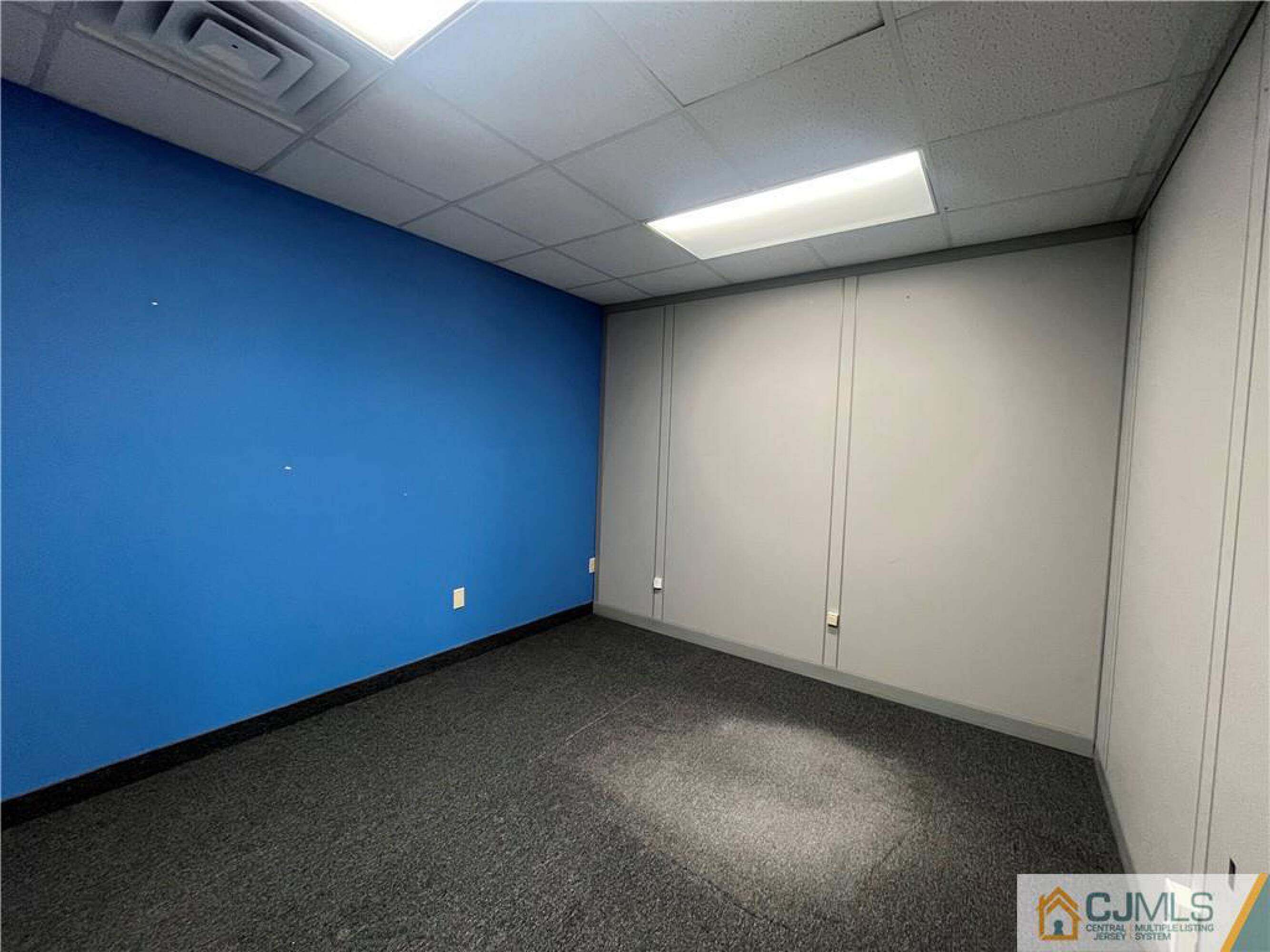 431 Cranbury Road, East Brunswick, NJ 08816