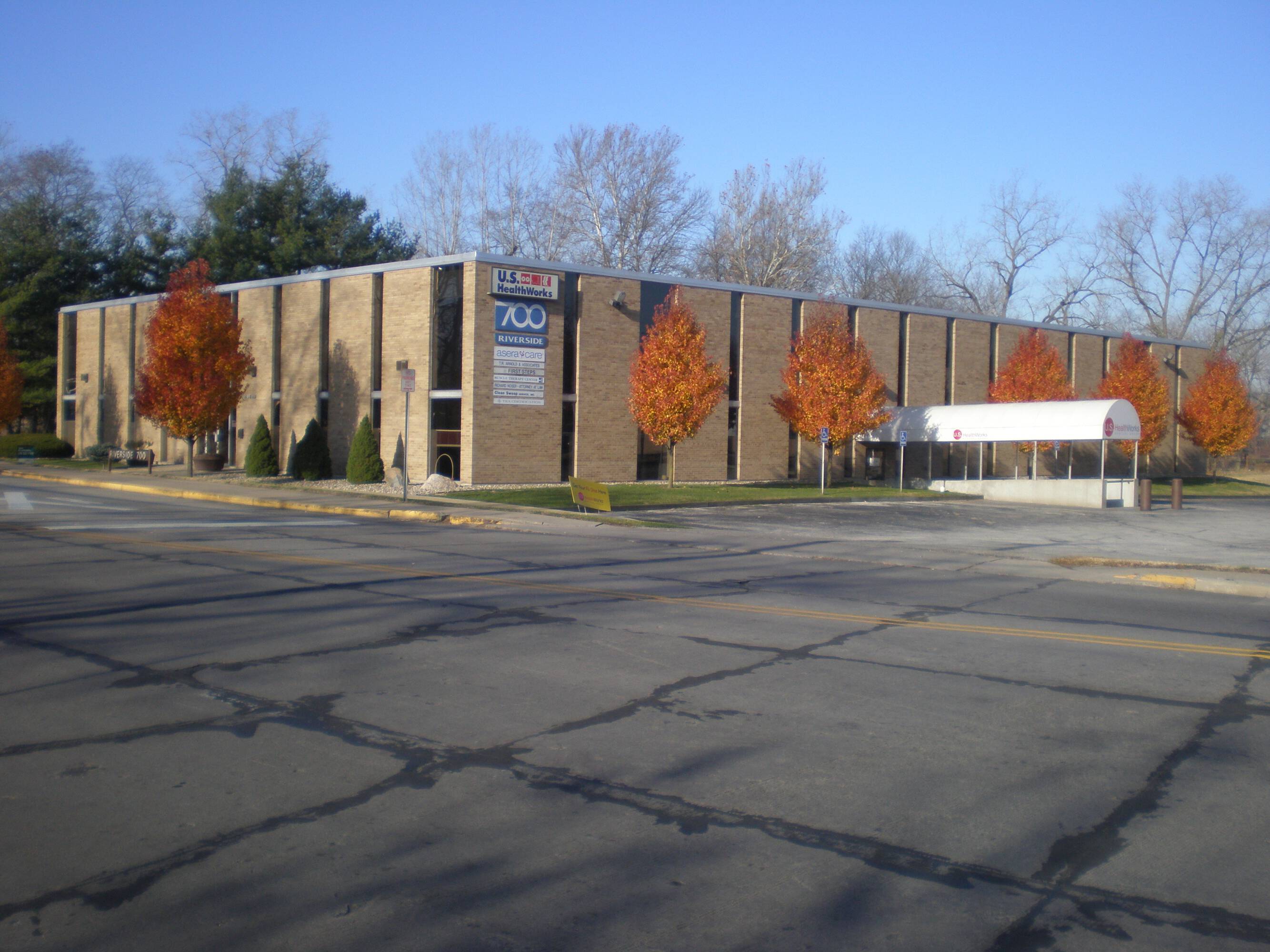 700 E Beardsley Ave, Elkhart, IN 46514