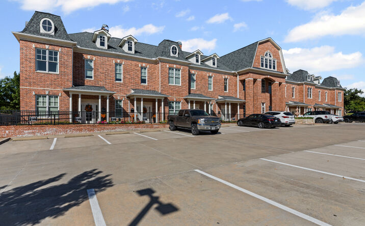 Pictures of Office property located at 1670 Keller Pkwy, Keller, TX 76248 for lease - image #1