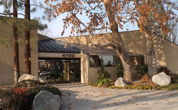 Pictures of Office property located at 4700 Stockdale Hwy, Bakersfield, CA 93309 for lease - image #1