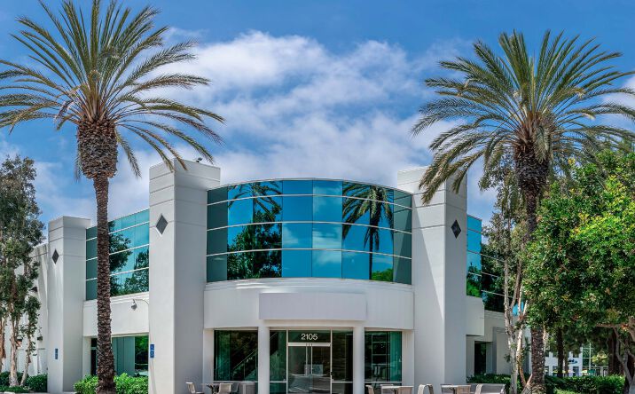 Pictures of Retail, Office property located at 2105 Rutherford Rd, Carlsbad, CA 92008 for lease - image #1