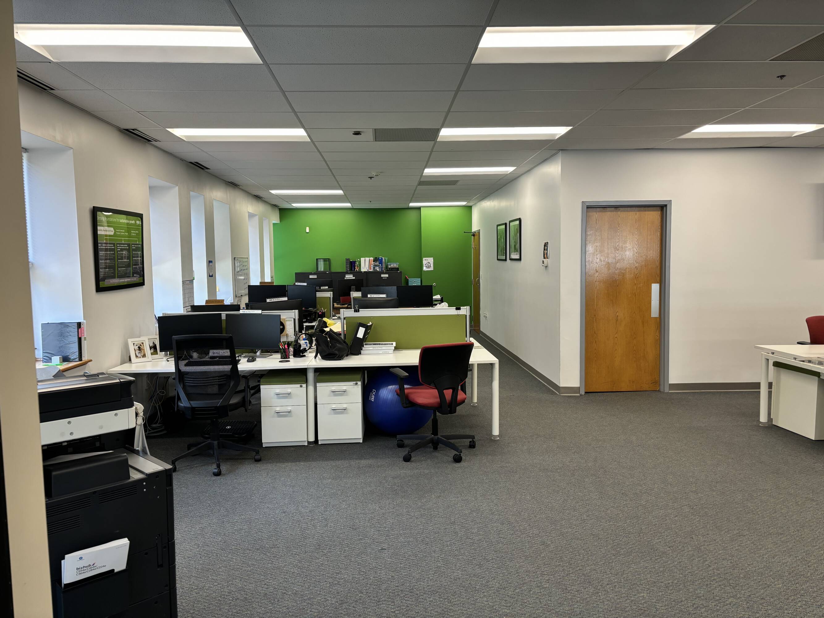 19 Sterling Rd, Billerica, MA 01862