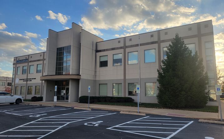 Pictures of Office property located at 844 Waterbury Falls Dr, O'Fallon, MO 63368 for lease - image #1