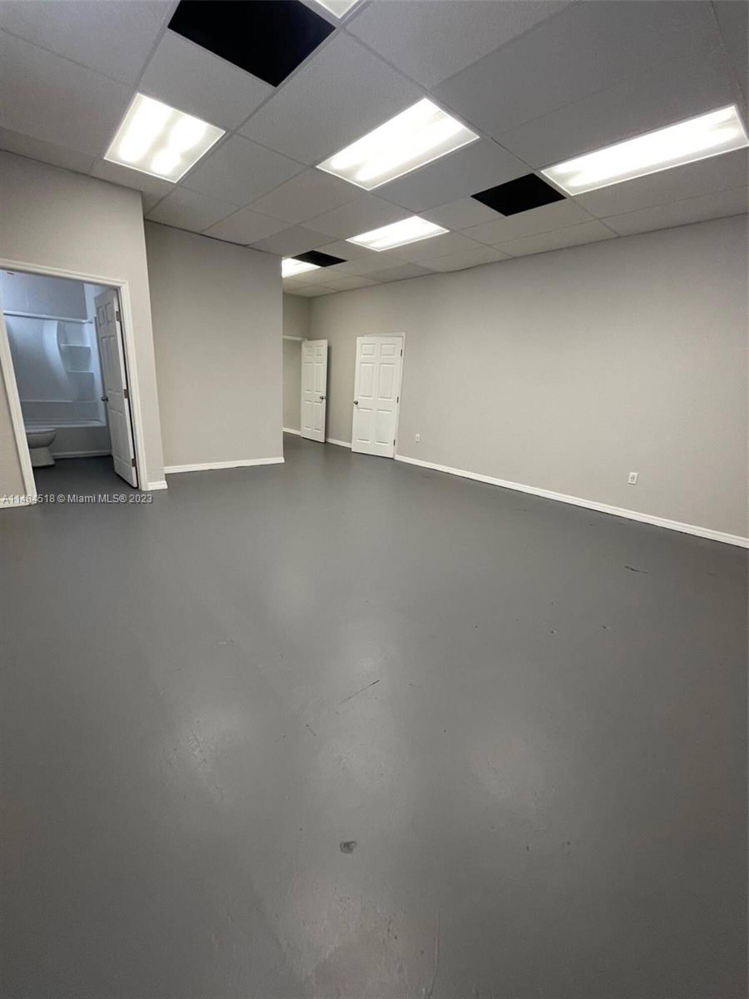 2007 Johnson St B, Hollywood, FL 33020