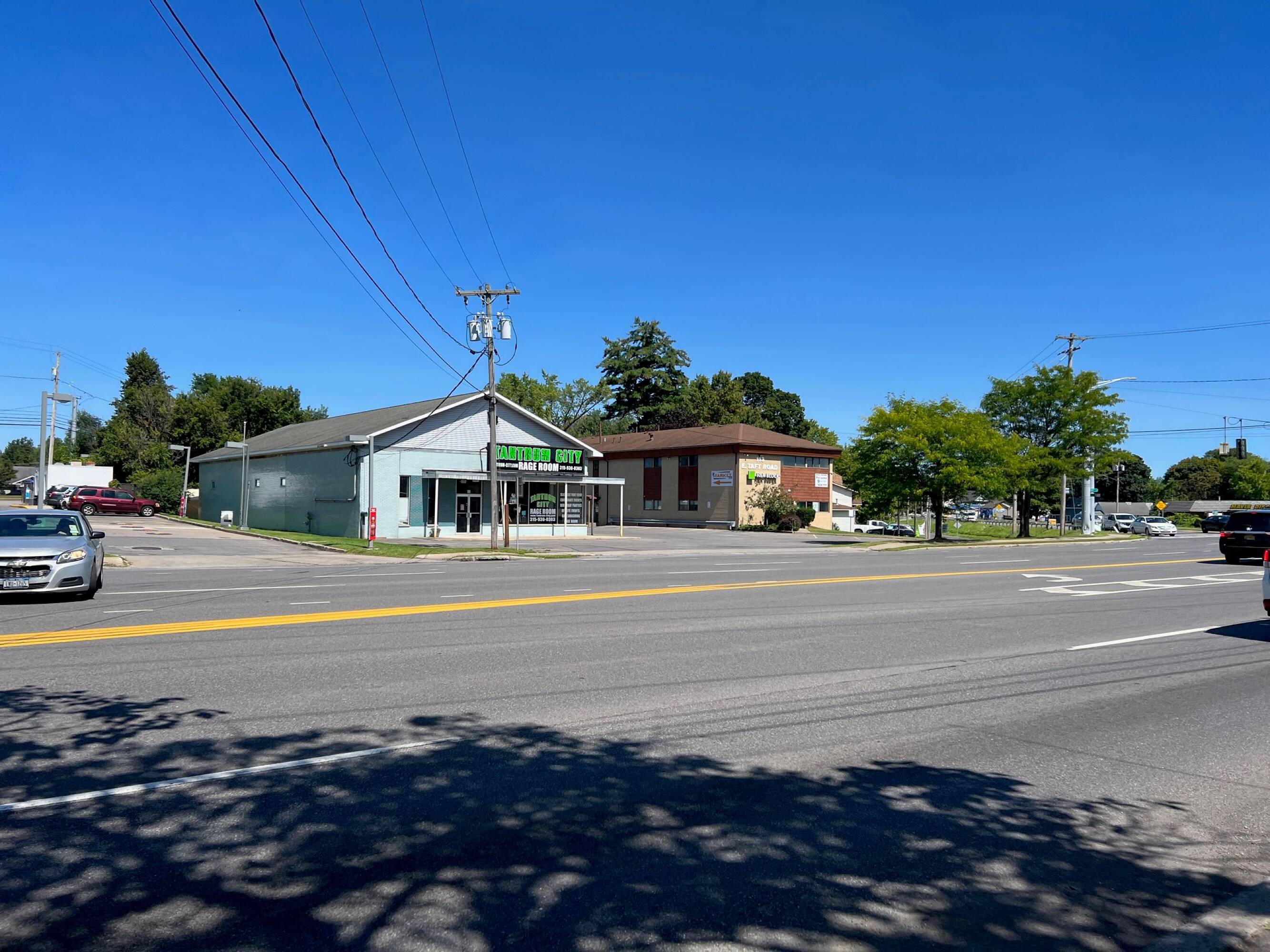 109 E Taft Rd, North Syracuse, NY 13212