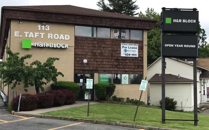 Pictures of Office property located at 113 E Taft Rd, North Syracuse, NY 13212 for lease - image #1