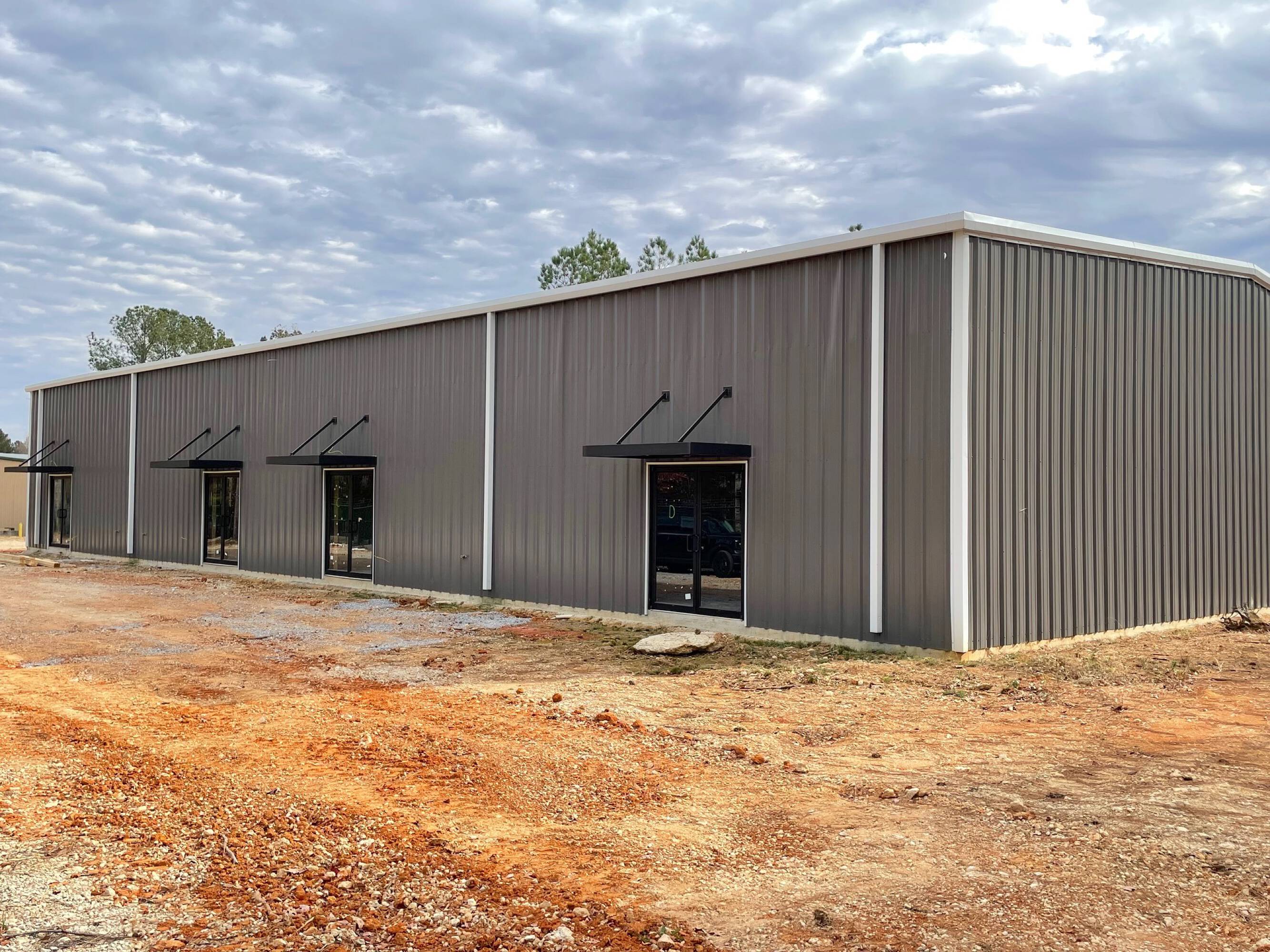 460 Jim McLemore Rd, Harvest, AL 35749