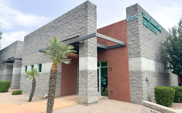 Pictures of Office property located at 875 N Greenfield Rd, Gilbert, AZ 85234 for lease - image #1