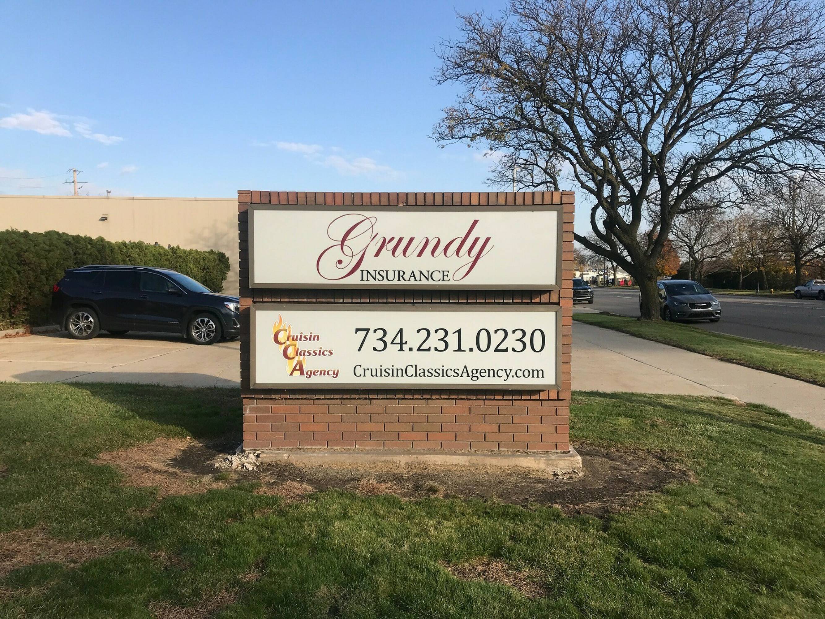 960 Biddle Ave, Wyandotte, MI 48192