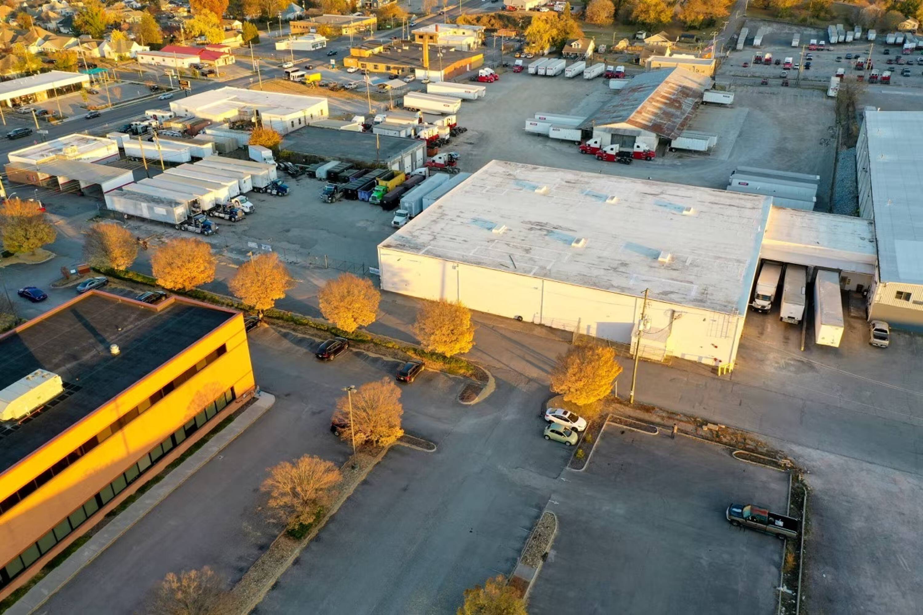 200 W Springdale Ave, Knoxville, TN 37917