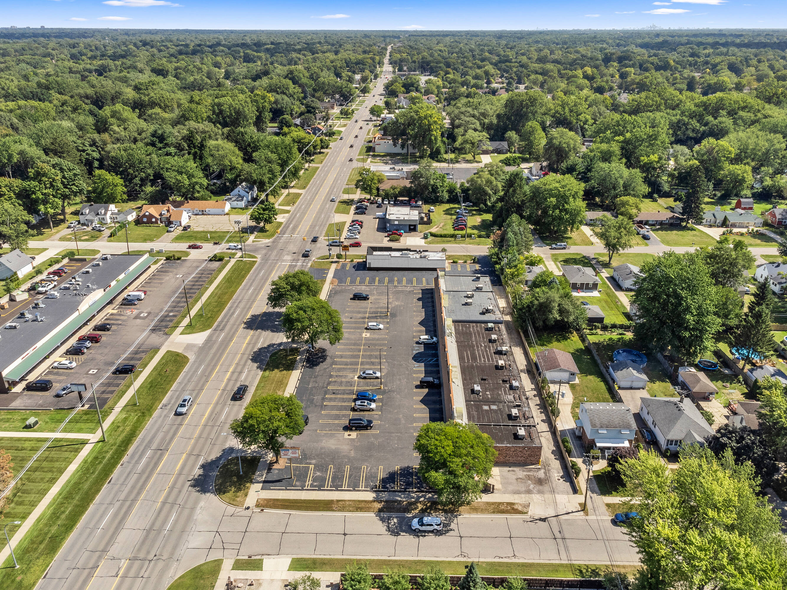 28407-five-mile-rd-livonia-mi-48154-crexi