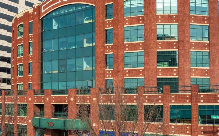 Pictures of Office property located at 250 S Civic Center Dr, Columbus, OH 43215 for lease - image #1