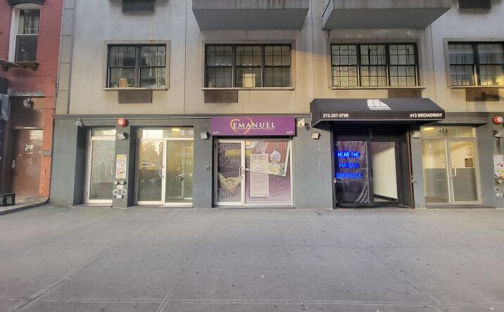 Pictures of Retail, Office, Special Purpose property located at 409 Broadway, Brooklyn, NY 11211 for lease - image #1