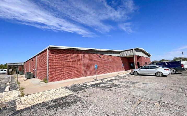 Pictures of Office property located at 3016 Kermit Hwy, Odessa, TX 79764 for lease - image #1