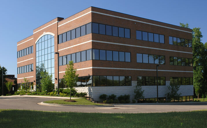 Pictures of Office property located at 1559 Corporate Woods Pkwy, Uniontown, OH 44685 for lease - image #1