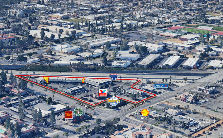 Pictures of Retail property located at 3355 Iowa Ave, Riverside, CA 92507 for lease - image #1