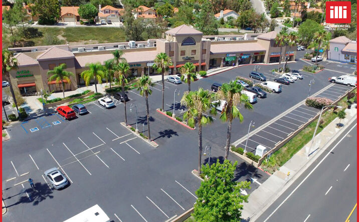 Pictures of Retail property located at 25261 The Old Rd, Stevenson Ranch, CA 91381 for lease - image #1