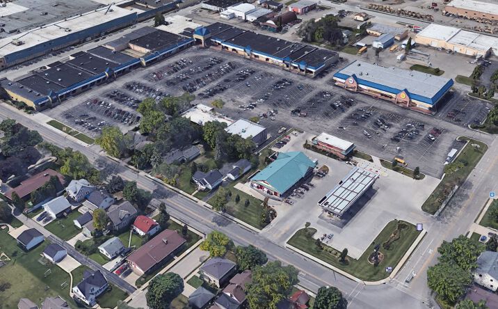 Pictures of Retail, Restaurant, Special Purpose property located at 2211 Oregon St, Oshkosh, WI 54902 for lease - image #1